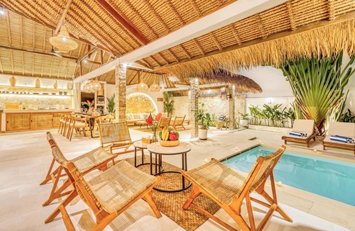Central Seminyak Villa | Villa Barcelona - 6BDR, lush garden, private pool