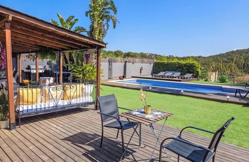 Can Trabal Villa | Villa Barcelona Experience. Private pool 12km from the vibrant beaches of Sitges