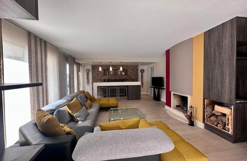 Brive-la-Gaillarde Villa | Villa Bardon - Design - Centre-ville - Piscine
