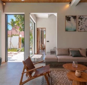 Batubelig Villa | Villa Batu, Superb 4BR beachside