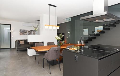 Drenje Villa | VILLA BEATA YourCroatiaHoliday