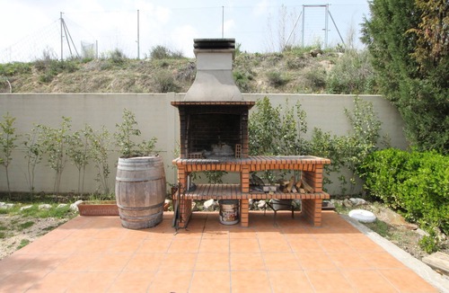 Aranjuez Ski Chalet | Villa Begoña. TuCasaTemporal