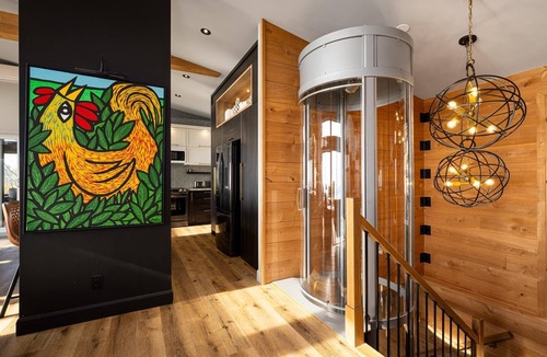 Les Eboulements Ski Chalet | Villa Bella 209: Views, Hot Tub & Private Elevator