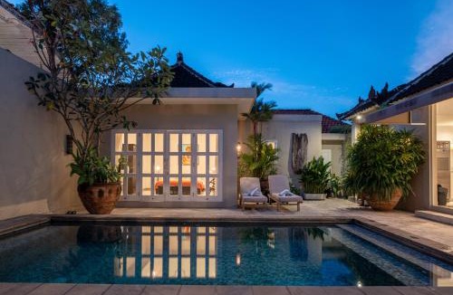 Batubelig Villa | VILLA BELLA - 7Min Beach Access - 10min to Canggu