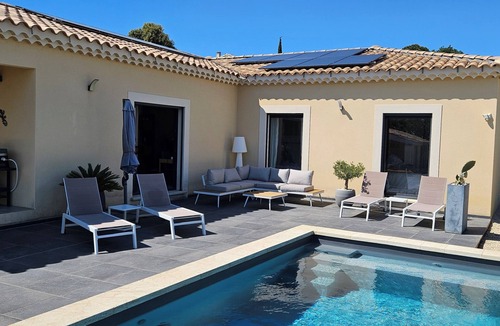 Crillon-le-Brave Villa | VILLA BELLA VISTA