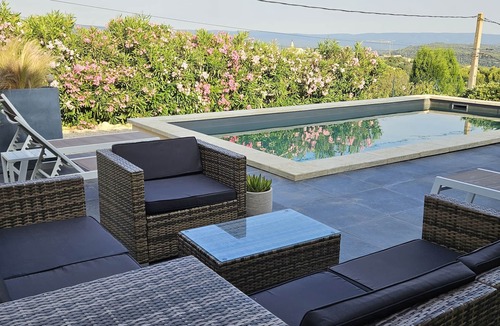 Crillon-le-Brave Villa | VILLA BELLA VISTA