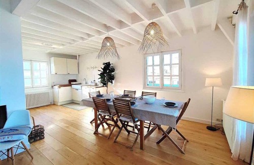 Ouistreham Villa | Villa Bellevue - Anglo-Norman seafront house