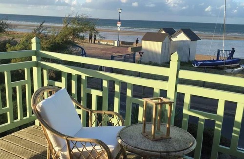 Ouistreham Villa | Villa Bellevue - Anglo-Norman seafront house