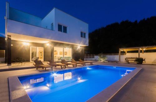 Pag Villa | Villa Belveder