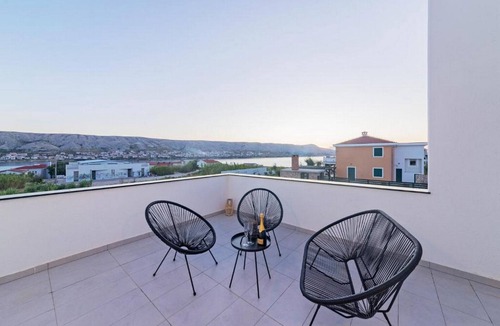 Pag Villa | Villa Belveder II - charming house with outdoor pool