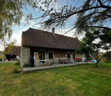 Sagy House | Villa Bernoux