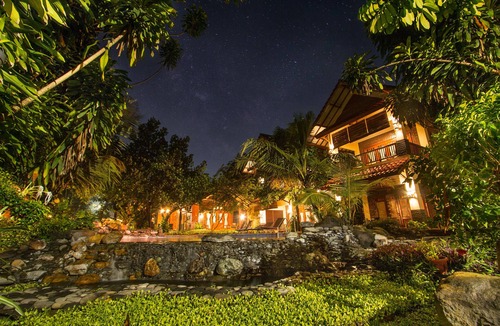 Prawirotaman Villa | Villa bernuansa taman yang asri