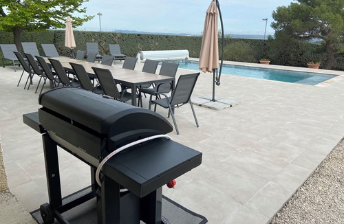 Clermont-l'Herault House | VILLA BETWEEN LAND AND SEA