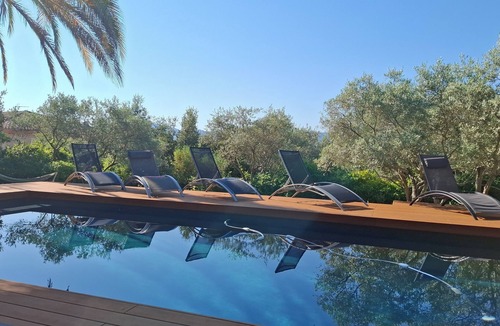 Bouc-Bel-Air Villa | Villa between Aix-en-Provence and Marseille, in a green setting