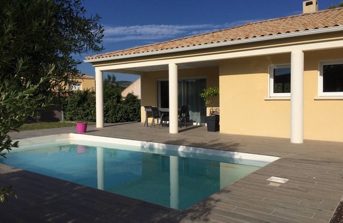 Montpeyroux Villa | Villa between sea and scrubland, in the heart of Herault