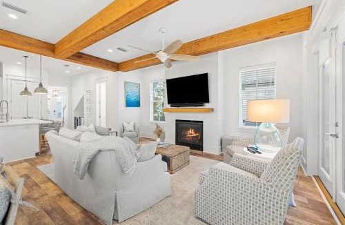 Seacrest Beach House | Villa Bianca
