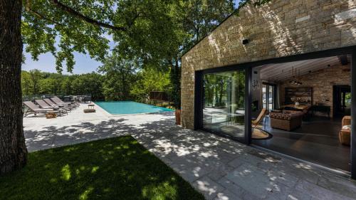 Brajkovici Villa | Villa Bijur in Brajkovići - Haus für 8 Personen