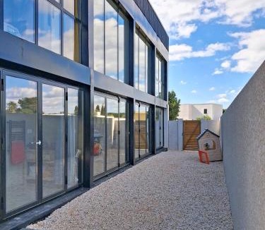 Marseillan Villa | Villa bioclimatique d'exception - Piscine Jardin