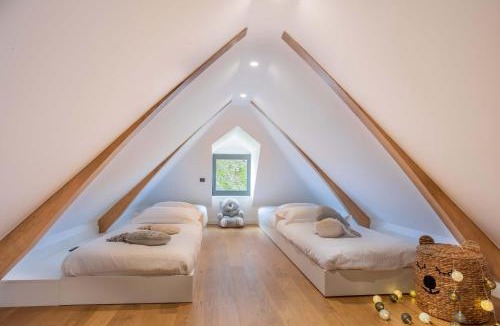 Veyrier-du-Lac Villa | Villa Bleu Rivage - Villa les pieds dans l'eau