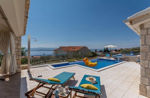 Bol Villa | Villa Blue Sky - Three Bedroom Villa with Pool