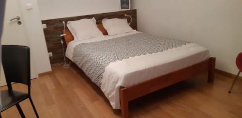 Yvre-l'Eveque Bed & Breakfast | Villa blue Velvet