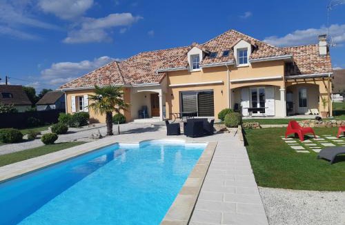 Yvre-l'Eveque Bed & Breakfast | Villa blue Velvet