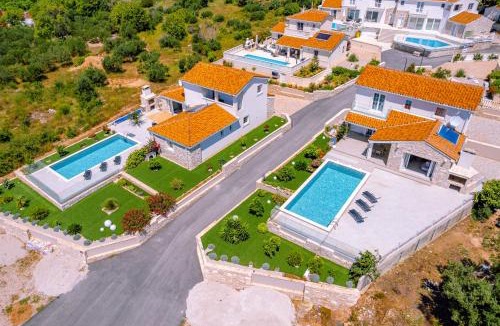 Stankovici Villa | Villa Bohemica with Private Heated Pool