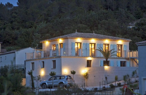 Roquebrun Villa | Villa Bonn Idée – Luxury villa with heated pool in Roquebrun