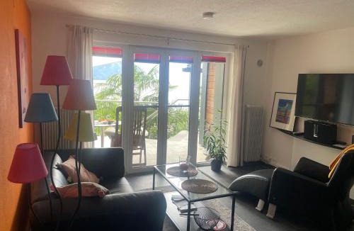 Vitznau Apartment | Villa Bootsmann mit spektakulärer Seesicht nahe Badestrand