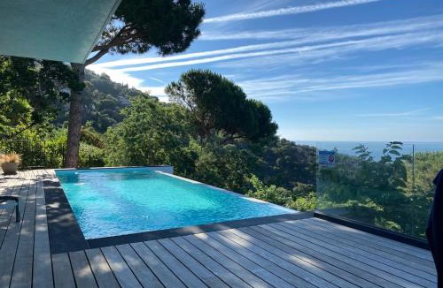 Le Rayol Villa | Villa Boreas - Pool, Sea View & Studio