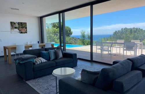 Le Rayol Villa | Villa Boreas - Pool, Sea View & Studio
