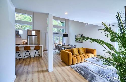 Shannon Ski Chalet | Villa Boreale - Private Spa Pool & Foosball