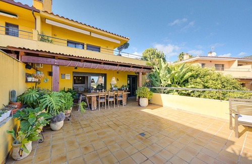 Calella House | Villa Botanica - cosy holiday home with private po