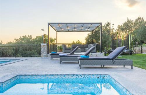 Okrug Donji Villa | Villa Boulder