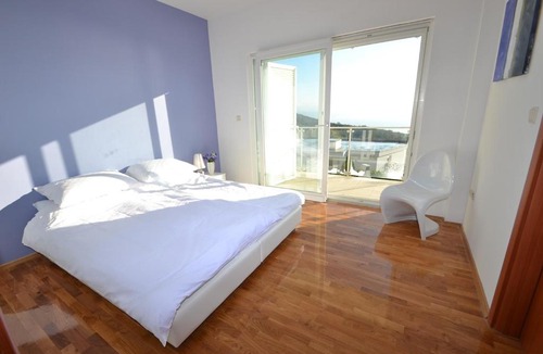 Poljane Villa | Villa Branko