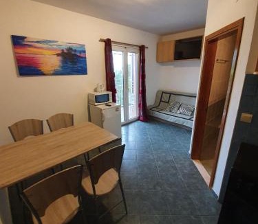 Srebreno Apartment | Villa Brasina