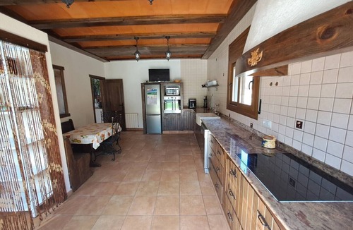 Mas Altaba Villa | Villa Breda