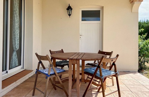 Bretignolles-sur-Mer House | Villa Bretignolles-sur-Mer, 2 bedrooms, 4 persons