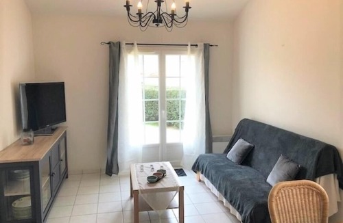 Bretignolles-sur-Mer House | Villa Bretignolles-sur-Mer, 2 bedrooms, 4 persons