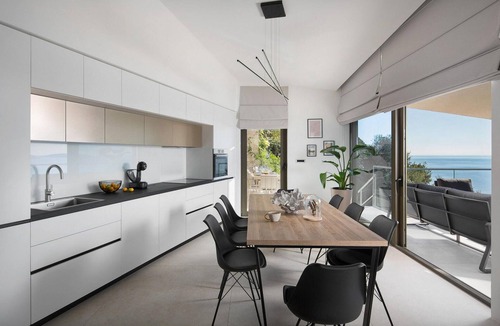 Donja Banda House | Villa Brilliance House