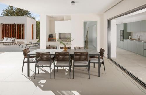 Gajana Villa | Villa Brioli