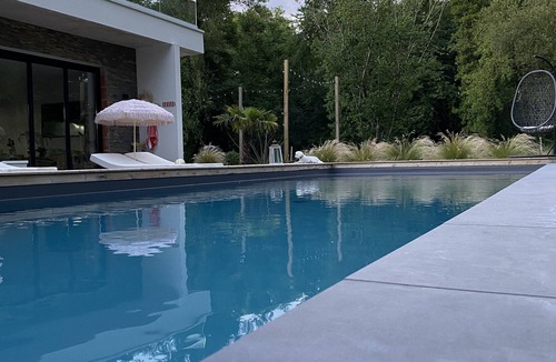 Leognan Villa | Villa Brisson