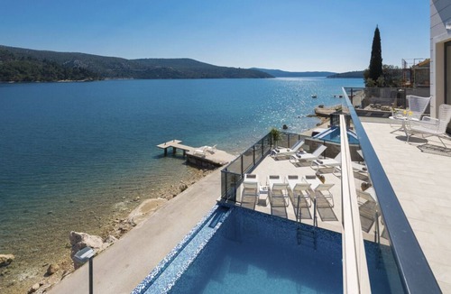 Slano Villa | Villa Burlacca - Four Bedroom Villa, Sleeps 8