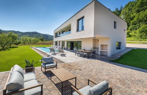 Pazin Villa | Villa Butoniga Hills - luxurious villa with pool