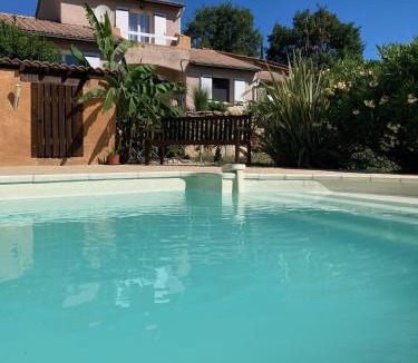 Vesseaux Bed & Breakfast | Villa Câline chambres d'hôtes