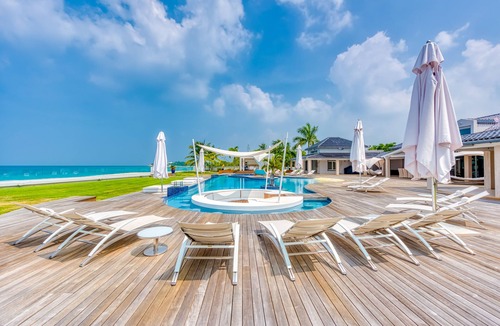 Plum Bay Villa | Villa C'est La Vie Su