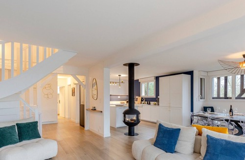 Gonneville-sur-Honfleur Villa | Villa Canet - Jacuzzi - Fireplace - Sauna, EV 10P