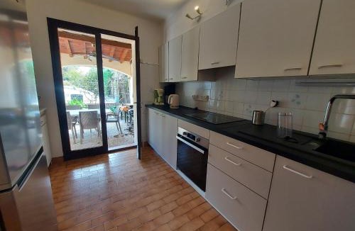 Saint-Genis Villa | Villa climatisée avec piscine privée et animaux acceptés - FR-1-776-133