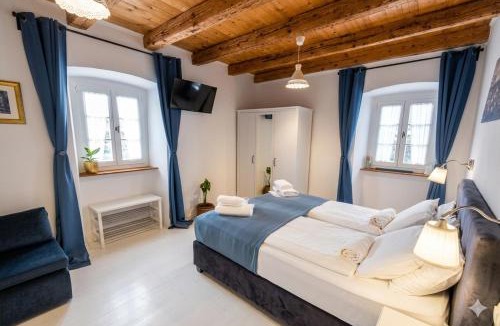 Bogovici Villa | Villa Ca'Pietra, rustic stone house