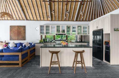 Ceningan Island Villa | Villa Cahaya - Ocean, sunset and volcano views, an island hideout